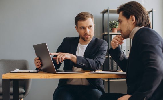 entrustechrecruiting.com