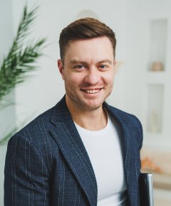 entrustechrecruiting.com